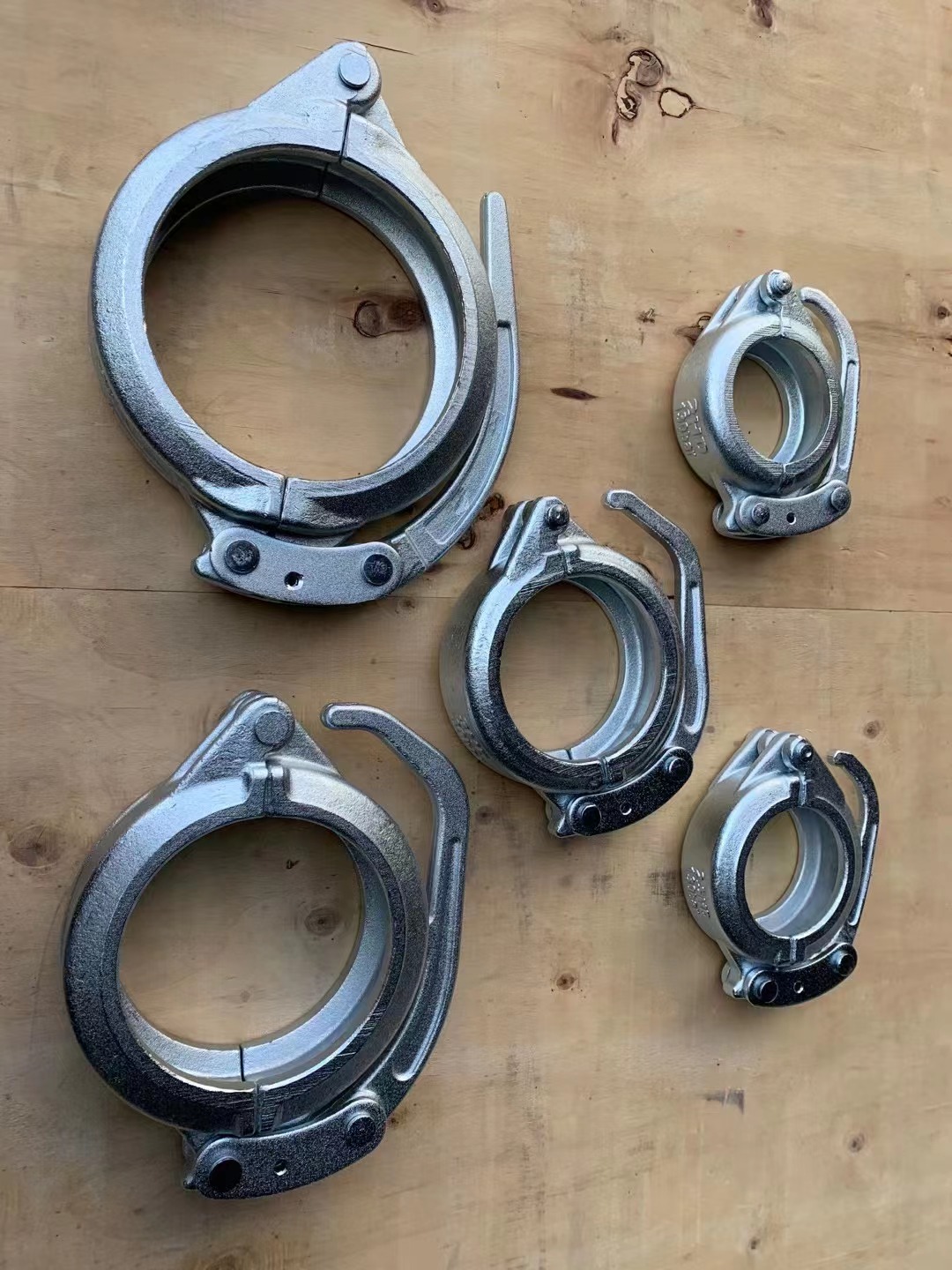 CLAMP in CARDLAND 　セット⑫ ZX/MF Pipe Clamp Coupling with Wedge for Concrete Pumps
