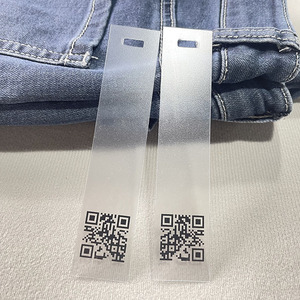 Sinh Thái Thân Thiện Tùy Chỉnh In Thương Hiệu Nhựa Giấy Thẻ Cho Quần Áo Áo Sơ Mi <span class=keywords><strong>Jeans</strong></span> Đu Treo <span class=keywords><strong>Tag</strong></span> Giấy May Mặc Treo Thẻ In Ấn - Product Image 2