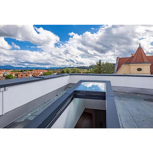 Fenêtre de toit coulissante verticale moderne en alliage d'aluminium insonorisée et durable à double vitrage pour escalier et bar à domicile - Product Image 5