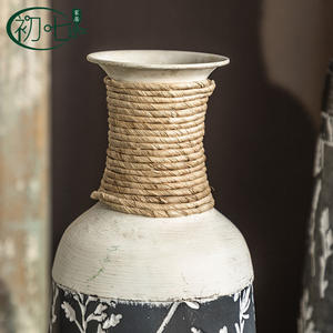 Jarrón de suelo de hierro rústico, redondo, decorativo, para sala de estar, entrada de hotel - Product Image 1