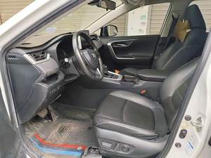 Voiture d'occasion en gros, Toyota <span class=keywords><strong>RAV4</strong></span> 2.0L CVT 4x4 modèle 2022, conduite à gauche, <span class=keywords><strong>essence</strong></span>, quatre <span class=keywords><strong>portes</strong></span>, cinq places - Product Image 6