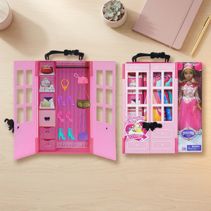 Muñeca de Moda Princesa con Estuche, Accesorios de Guardarropa, Juguete de Plástico Rosa para Niñas de 3+ Años - Product Image 1