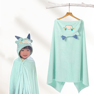 Vente en gros Serviette <span class=keywords><strong>de</strong></span> <span class=keywords><strong>bain</strong></span> microfibre douce pour la peau confortable à capuche pour enfants <span class=keywords><strong>Cape</strong></span> BÉBÉ serviette <span class=keywords><strong>de</strong></span> <span class=keywords><strong>bain</strong></span> - Product Image 2