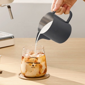 Pichet à mousse de lait expresso portable en acier inoxydable de 350 ml, approuvé par les baristas, modèle classique avancé - Product Image 1