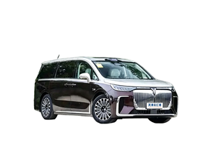 Voyah Dream MPV con Ricarica Rapida e Tecnologia Five C Ultra Charge per un'Alimentazione Energetica Veloce - Product Image 3