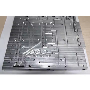 Fabrication de tôles CNC OEM au Vietnam, pièces en acier inoxydable, aluminium, acier galvanisé, pliage, soudage - Product Image 1