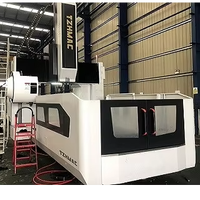 Haut niveau de sécurité Haute précision CNC 4 axes Centre d'usinage de fraisage vertical Machine VMC pour le traitement du métal