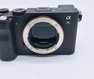 Cámara Sony A7C de Segunda Mano, Solo Cuerpo, Full Frame, Sin Espejo, 24.2MP, Video 4K, Lista para Enviar - Product Image 6