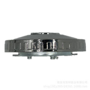 Bouchon de réservoir de carburant en alliage de zinc argenté FM420 FM440 FM460 pour Mercedes Benz Medium Duty - Product Image 4