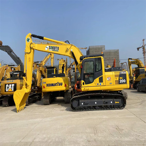 ใช้ญี่ปุ่นก่อสร้างเครื่องPc200-8 Crawler Excavator - Product Image 1