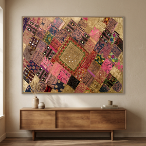 Tapisserie antique vintage en patchwork - Product Image 4