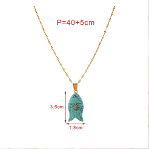 Collar de acero inoxidable 316L al por mayor, chapado en oro de 14k y 18k, con colgante de piedra natural turquesa en forma de pez para mujer - Product Image 4