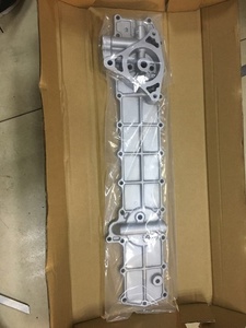 Động cơ diesel Oil Cooler Bìa me033687 Tương thích với <span class=keywords><strong>6d14</strong></span> 6D15 6D16 - Product Image 4