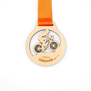 Medallas de Madera Personalizadas Xinli de 25g con Grabado Láser e Impresión UV, Trofeo para Maratón, Carreras, Fútbol - Product Image 3