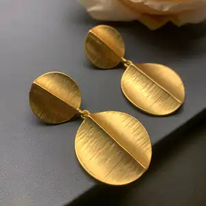 Luckyee -Wholesale New High Quality Vintage Earrings Gold Oval Earrings Sweeping Shoulder Earrings