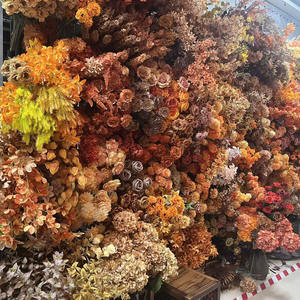 Venta al por mayor de decoraciones de boda de lujo <span class=keywords><strong>con</strong></span> flores artificiales de otoño <span class=keywords><strong>con</strong></span> paleta de café <span class=keywords><strong>y</strong></span> marrón chocolate - Product Image 1