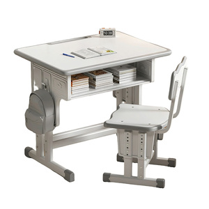 طاولة مدرسية معدنية جديدة مع كرسي قابل لضبط الارتفاع، أثاث معدني للفصول الدراسية، مناسب لدراسة الأطفال في المرحلة الابتدائية. - Product Image 5