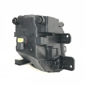 Ensemble de feux antibrouillard avant Volkswagen 5K0941699E 5K0941700E pour Golf 6 GTI Sagitar Jetta MK6 GLI Pièces de rechange - Product Image 4