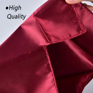 Pochette de luxe noire en satin personnalisée pour perruques et extensions capillaires, avec logo sérigraphié, anti-poussière et soyeuse, pour vêtements et cadeaux - Product Image 5