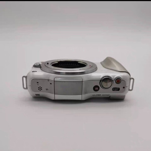Appareil photo compact sans miroir d'occasion Lumixs GF5 12,1 MP, bon prix, niveau d'entrée, boîtier seul - Product Image 4
