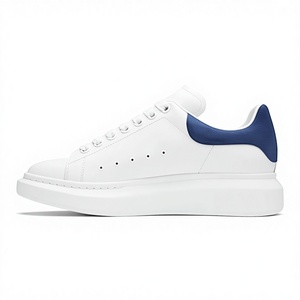 Zapatos Casuales con Suela Gruesa Tipo Muffin, Parte Superior de Lona Blanca, Interior de Cuero, para Primavera, Otoño e Invierno - Product Image 1