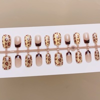 Patchs de manucure tendance, style chic et cool, imprimé léopard français, effet œil de chat, forme amande, ongles à presser, vente en gros pour les jeunes femmes