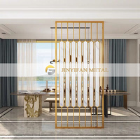 CL314 Nouveau design Hôtel Restaurant Villa Verre cristal Cadre métallique Paravent de séparation en acier inoxydable Paravent intérieur en métal