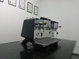 Máquina de Café Espresso Comercial de Doble Grupo, Cafetera Profesional de Doble Caldera para Cafetería con Bomba Rotativa - Product Image 2