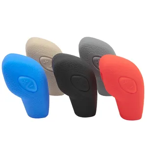 Copertura del pomello del cambio del cambio in Silicone per Ford EcoSport Escape Fusion C-Max Energi Wagon Fiesta Focus Transit Van <span class=keywords><strong>Escort</strong></span> Mondeo - Product Image 4