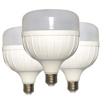 Ampoule LED à haute dissipation thermique sans scintillement 3500K 6000K AC 85 265V Aluminium PP PBT Utilisation intérieure et extérieure Directement de l'usine