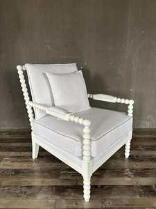 Customizable Hamptons Style White Wooden Bobbin <strong>Spindle</strong> Arm <strong>Chair</strong> with Metal Frame Modern Design Home Furniture for Living Room - Product Image 2