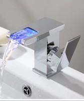 Robinet de salle de bain de luxe en acier inoxydable avec affichage de la température, mitigeur de lavabo en céramique à température variable, robinet à cartouche céramique chaud et froid