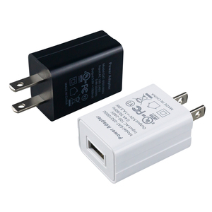 CUL FCC CE Certificación 5W <span class=keywords><strong>Cargador</strong></span> de pared USB <span class=keywords><strong>para</strong></span> todos los teléfonos celulares USB A Puerto 5V1A <span class=keywords><strong>Cargador</strong></span> portátil de energía - Product Image 1