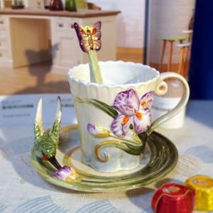 Juego de taza de té y platillo de cerámica 6OZ 3D pintado a mano <span class=keywords><strong>Colibrí</strong></span> y flor taza de <span class=keywords><strong>café</strong></span> regalo para mujeres - Product Image 2