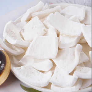 Goût sucré Chips de pulpe fraîche de viande de noix de <span class=keywords><strong>coco</strong></span> thaï verte lyophilisée Collations décontractées avec petit emballage rafraîchissant FD Process - Product Image 2