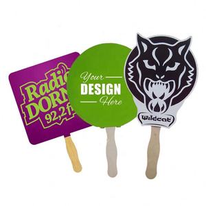 Abanicos Personalizados con Logotipo al por Mayor, Foto y Texto Personalizados, Diseño de Animales en PVC, para Eventos, Bodas, Graduaciones y Reuniones - Product Image 1