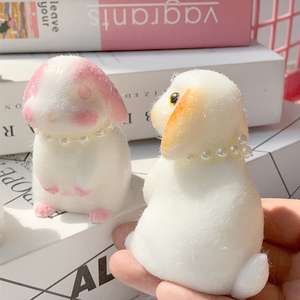 ของเล่นบีบกระต่าย TPR ทำมือ เนื้อนุ่มพิเศษ ของเล่นบีบคลายเครียดสำหรับผู้ใหญ่และเด็ก - Product Image 2