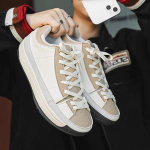 Chaussures pour hommes Automne Hiver 2025 Grande taille 45 Chaussures de sport en cuir Décontractées Rehaussantes Tendance Polyvalentes Chaussures à plateforme - Product Image 1