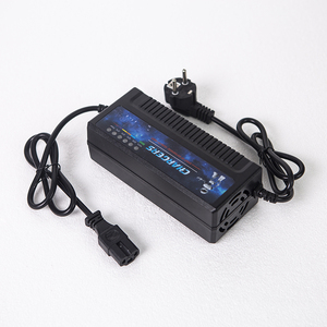 信頼性の高い48V 12Ahバッテリーチャージャーソリューションでビジネス