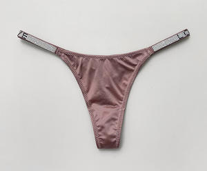 <span class=keywords><strong>Tanga</strong></span> Sexy <span class=keywords><strong>con</strong></span> Pedrería y Logotipo Personalizado, Diseño de Letra Secreta de Amor, Ropa Interior Brillante <span class=keywords><strong>con</strong></span> Diamantes, <span class=keywords><strong>Tanga</strong></span> de Diseñador de Marca Famosa # 0330 - Product Image 6