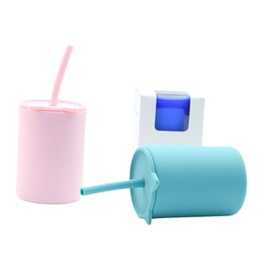 Gobelet à boire en silicone pour enfants, gobelet à paille en silicone de qualité alimentaire, anti-chute, résistant à la chaleur, gobelet d'apprentissage en silicone pour bébé - Product Image 4
