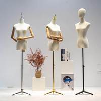 Mannequin femme demi-corps évidé sur roulettes universelles pour vitrine de magasin de vêtements, présentoir de robes de mariée