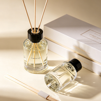 Bouteille diffuseur d'aromathérapie ronde en verre transparent de 100 ml et 200 ml avec bâtonnets et boîte, conteneur d'huile parfumée pour spa et hôtel