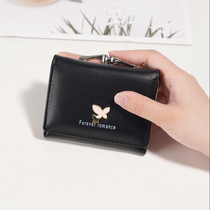 Cartera Corta de Gran Capacidad para Mujer, con Cierre de Mariposa, Múltiples Ranuras para Tarjetas, Monedero Triple, Diseño de Dibujos Animados - Product Image 6