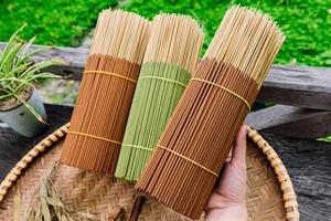 Encens en poudre d'écorce de cannelle artisanal parfumé à la cannelle - Aromatique 100% naturel écologique en vrac pour les rituels religieux à domicile - Product Image 6