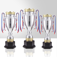Nueva Copa de Trofeo Deportiva de Metal Personalizada de Alta Gama, Tamaño Grande, con Corona Dorada y Cintas para Campeones de Fútbol