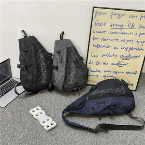 WePower Sac de poitrine en nylon pour homme, sac bandoulière de grande capacité, couleur unie, tenues de tous les jours, automne 2023 - Product Image 5