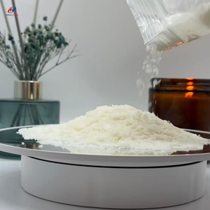 Cera de Palma Orgánica de Alta Calidad, Escamas de Cera de Palma Orgánica para Velas de Pilar y Contenedor al Mejor Precio - Product Image 4