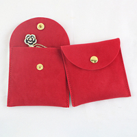 Vente en gros 8x8 cm sac d'emballage de bijoux pochette de bijoux en velours sac de pochette en velours pour l'emballage et l'affichage de bijoux