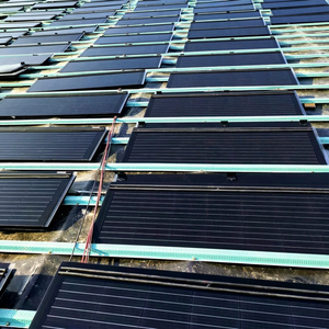 กระเบื้องหลังคาโซลาร์เซลล์ BIPV กระเบื้องพื้นโซลาร์เซลล์แบบแบน ผู้ผลิตกระเบื้องโซลาร์เซลล์สำหรับผู้ค้าส่ง - Product Image 1